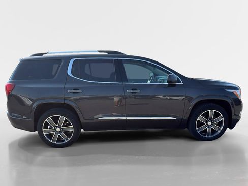 Used 2018 GMC Acadia Denali w/ Technology Package AWD/4WD image 6
