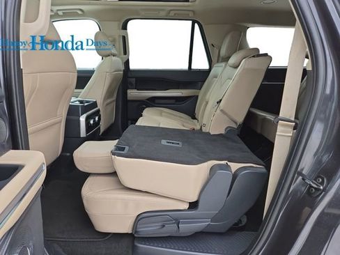 Used 2024 Ford Expedition Max Limited image 17