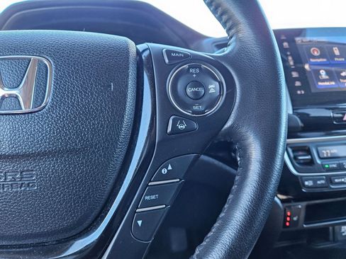 Used 2020 Honda Ridgeline RTL-E image 14