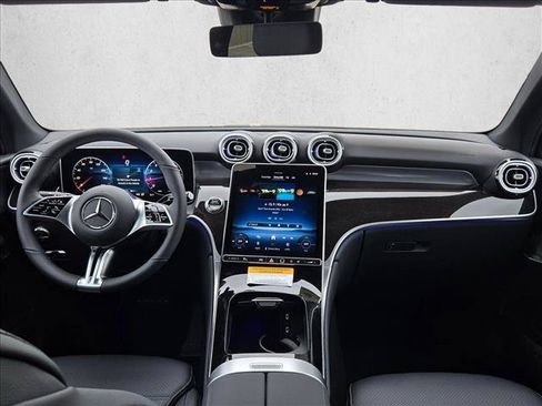Certified 2026 Mercedes-Benz GLC 300 image 15