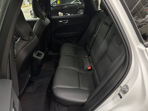 Used 2024 Volvo XC60 B5 Plus w/ Protection Package Premier AWD/4WD image 14