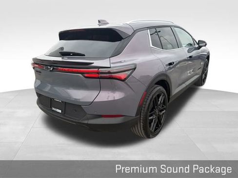 Used 2026 Chevrolet Equinox EV LT w/ LPO, Blackout Package image 14