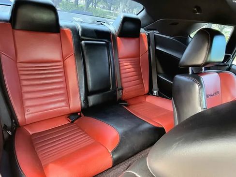 Used 2016 Dodge Challenger R/T Scat Pack RWD image 7