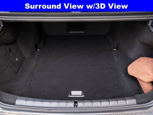 Used 2024 BMW i7 xDrive60 w/ Executive Package AWD/4WD image 32