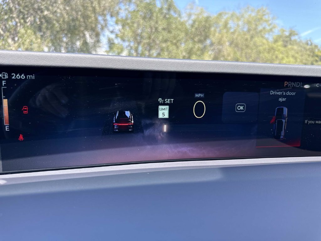 New 2026 Lincoln Nautilus Reserve AWD/4WD image 27