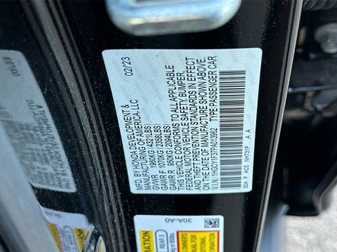Used 2023 Honda Accord EX image 31