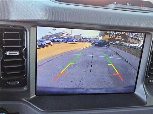 Used 2024 Ford Bronco Big Bend image 18