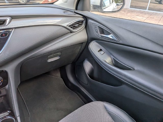 Used 2023 Buick Encore GX Preferred w/ Cold Weather Comfort Package FWD image 16