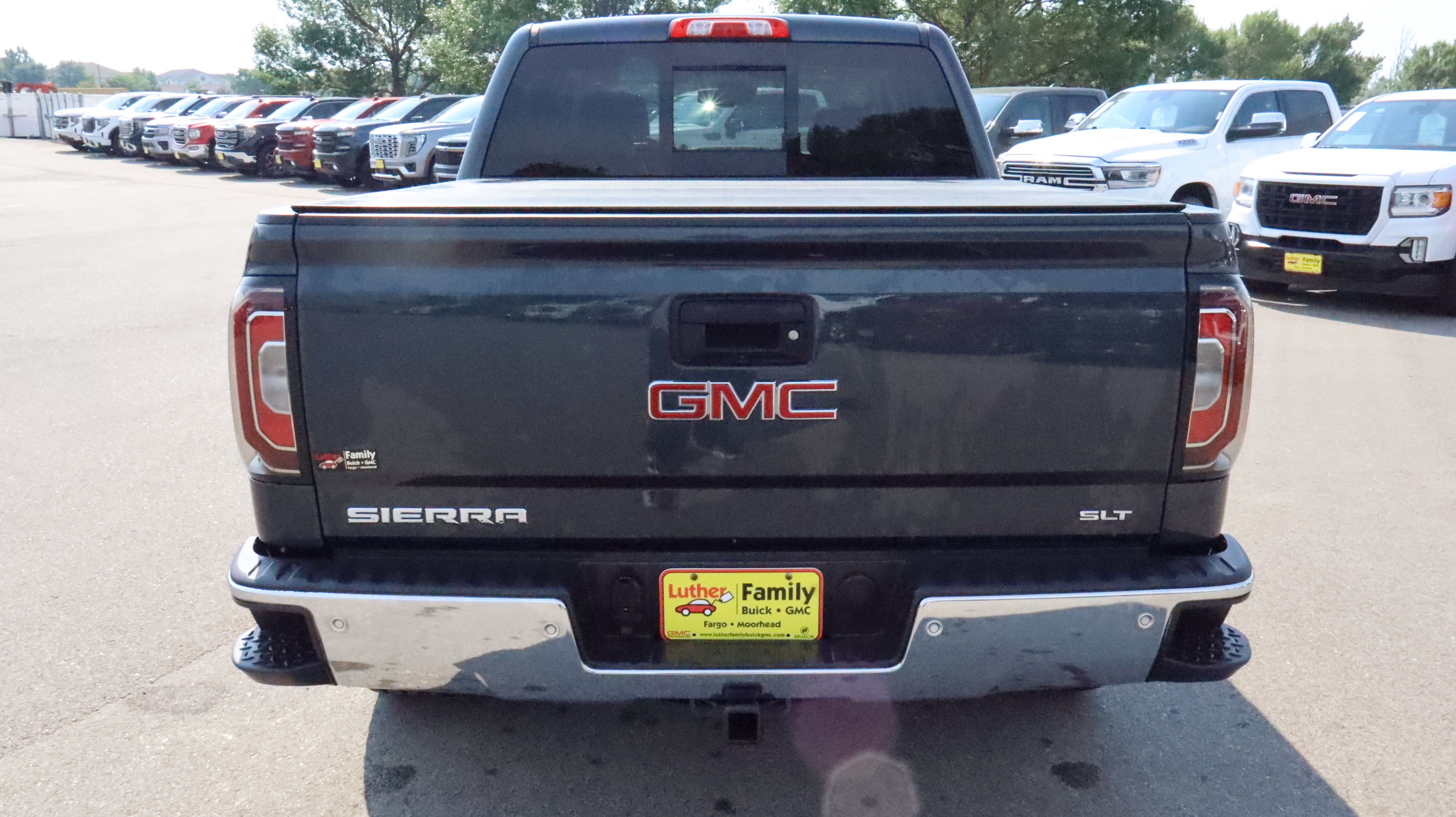 Used 2018 GMC Sierra 1500 SLT AWD/4WD image 6