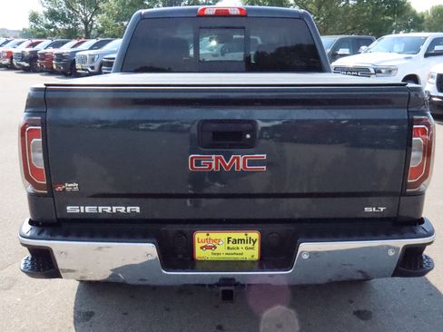 Used 2018 GMC Sierra 1500 SLT AWD/4WD image 6