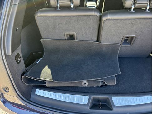 Used 2025 Cadillac XT6 Premium Luxury FWD image 54