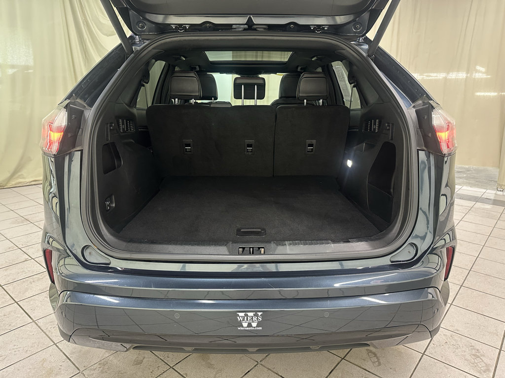 Used 2024 Ford Edge ST-Line AWD/4WD image 8