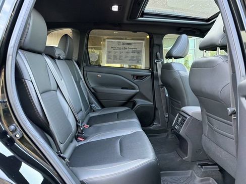 Used 2026 Subaru Forester Wilderness AWD/4WD image 16