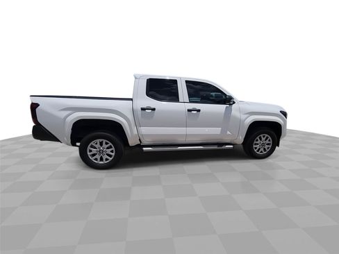 Used 2025 Toyota Tacoma SR RWD image 9