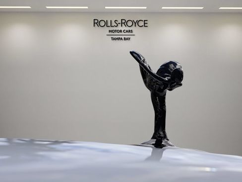 New 2026 Rolls-Royce Cullinan Black Badge AWD/4WD image 10