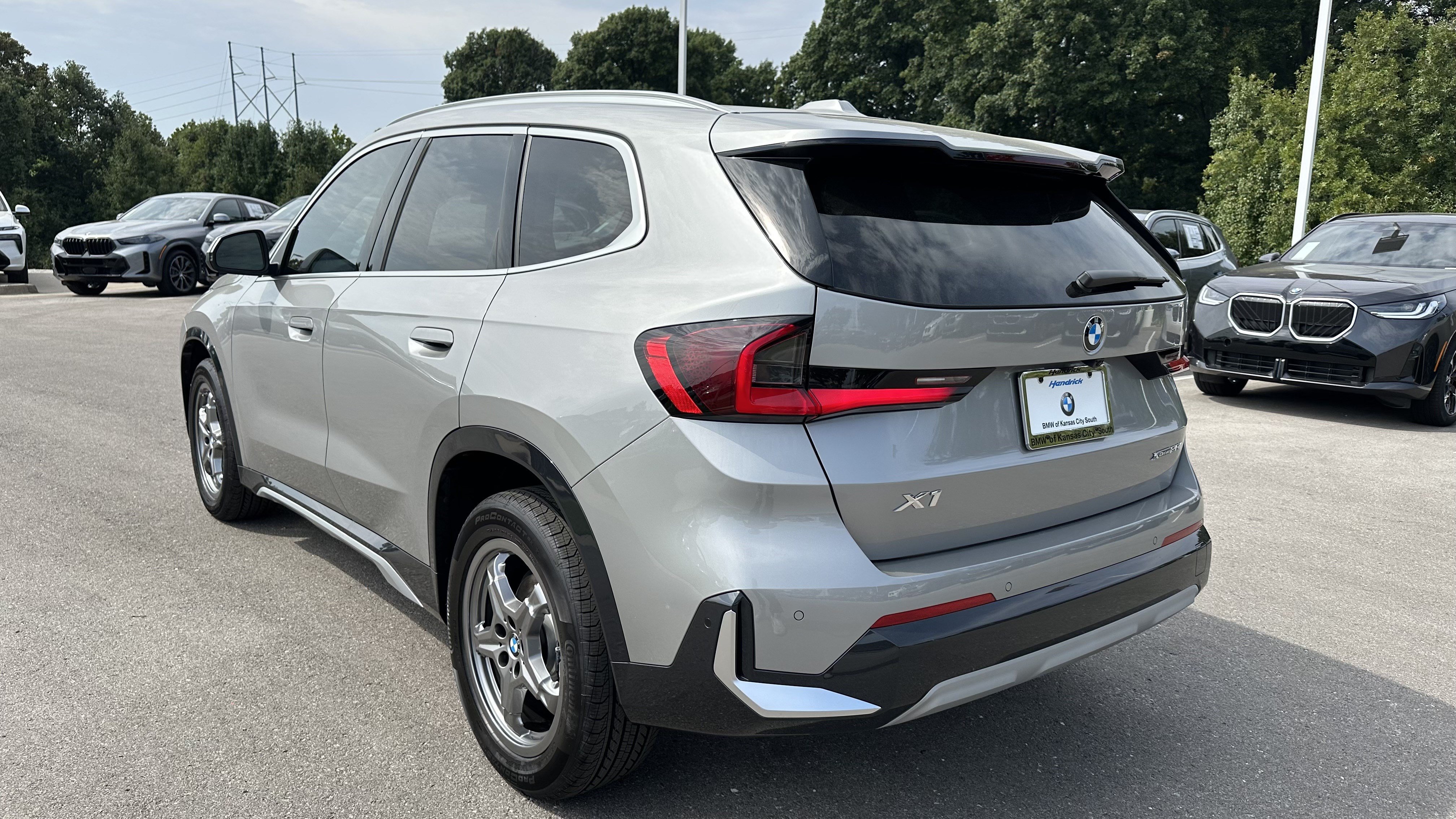 Certified 2026 BMW X1 xDrive28i w/ Convenience Package AWD/4WD image 8
