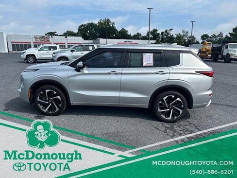 Used 2023 Mitsubishi Outlander SEL AWD/4WD image 7