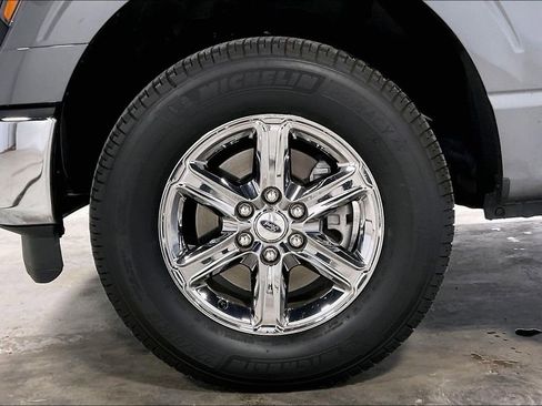 Used 2025 Ford F150 XLT w/ Equipment Group 302A MID AWD/4WD image 10