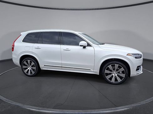 Used 2023 Volvo XC90 B6 Ultimate w/ Protection Package Premier AWD/4WD image 6