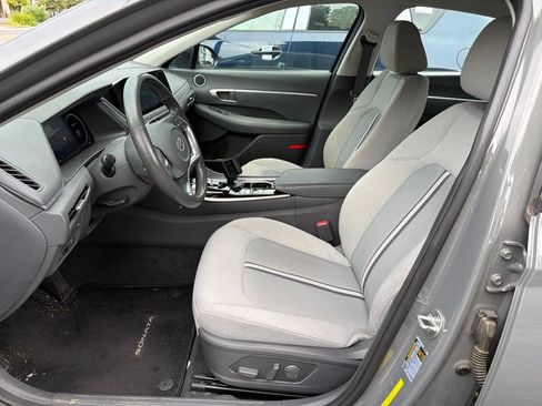 Used 2020 Hyundai Sonata SEL w/ Convenience Package FWD image 5