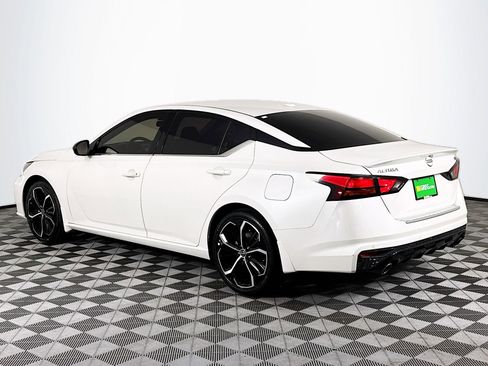 Used 2023 Nissan Altima 2.5 SR image 6