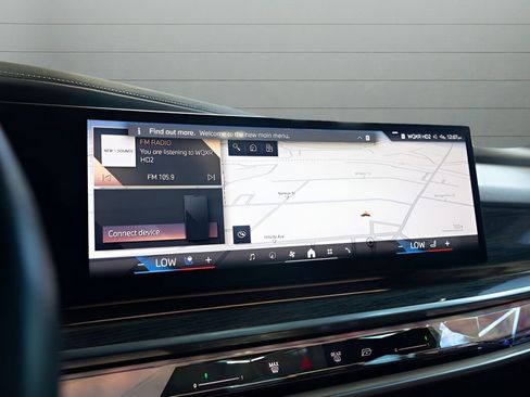 Used 2023 BMW 760i xDrive AWD/4WD image 22