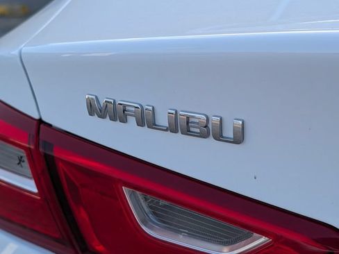 Used 2024 Chevrolet Malibu LT FWD image 30