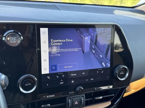 Used 2024 Lexus NX 250 FWD image 22