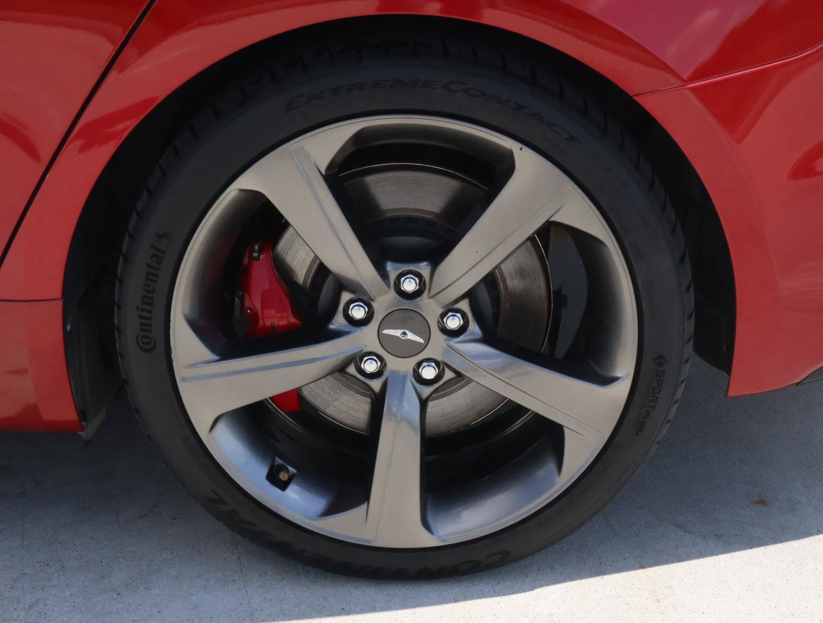 Used 2020 Genesis G70 3.3T w/ Sport Package RWD image 9