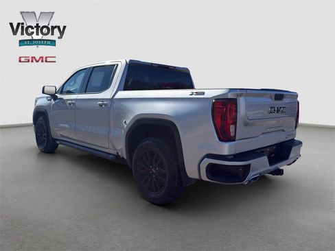 Used 2021 GMC Sierra 1500 Elevation w/ X31 Off-Road Package image 12