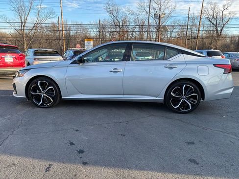 Used 2024 Nissan Altima 2.5 SR image 4