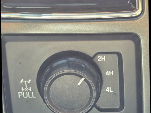 Used 2022 Ford F250 XLT w/ XLT Value Package image 30