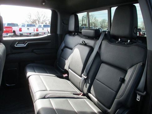 Certified 2022 GMC Sierra 1500 SLT w/ SLT Premium Plus Package image 21