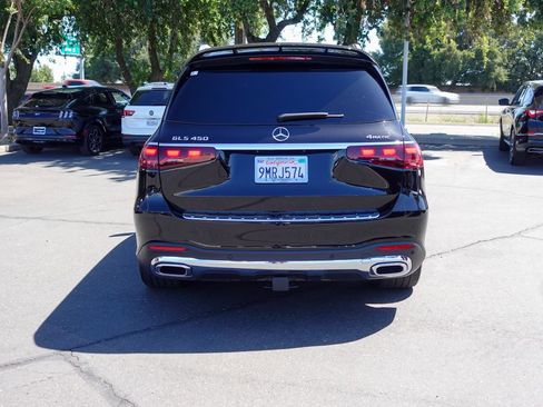 Used 2024 Mercedes-Benz GLS 450 4MATIC image 7