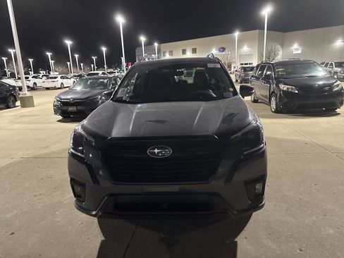 Used 2024 Subaru Forester Sport image 8