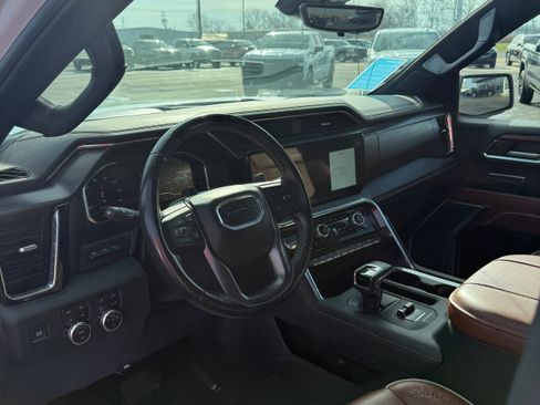 Used 2024 GMC Sierra 1500 Denali Ultimate image 14