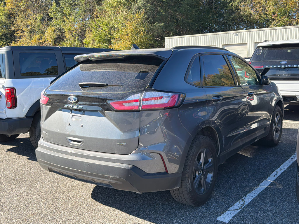 Used 2024 Ford Edge SEL w/ Sport Appearance Package AWD/4WD image 6