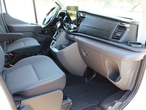 Used 2024 Ford Transit 350 XLT RWD image 22