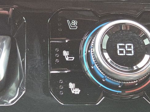 New 2026 GMC Sierra 2500 Denali Ultimate image 7