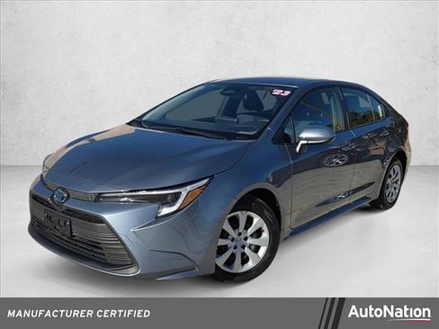 Certified 2023 Toyota Corolla LE image 1