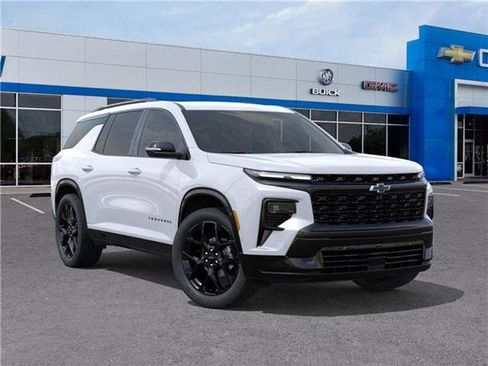 New 2026 Chevrolet Traverse RS image 7