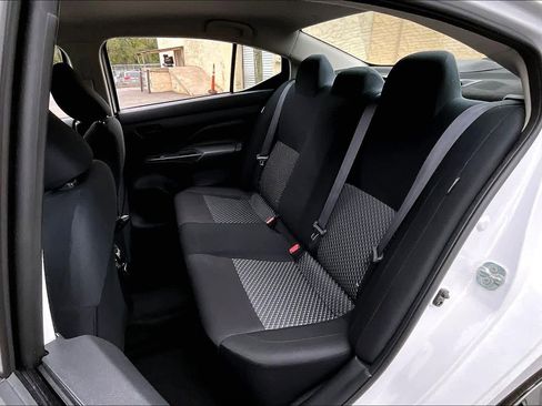 Used 2024 Nissan Versa S w/ Trunk Package image 18