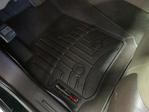 Used 2015 GMC Canyon SLT AWD/4WD image 19