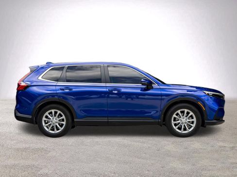 Used 2025 Honda CR-V EX image 10