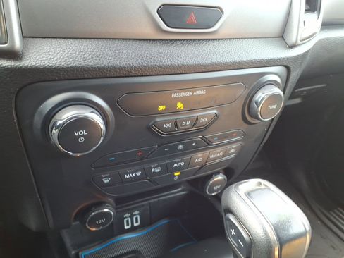 Used 2019 Ford Ranger XLT w/ Equipment Group 301A Mid image 19