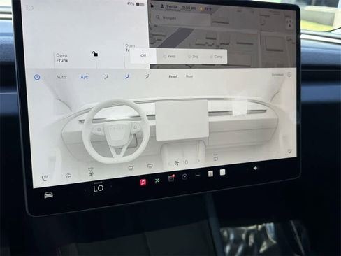 Used 2024 Tesla Model 3 Standard Range image 17