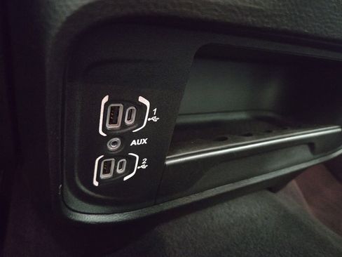 Used 2024 RAM 2500 Big Horn w/ Bed Utility Group image 27