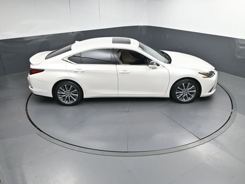 Used 2021 Lexus ES 350 w/ Premium Package image 36