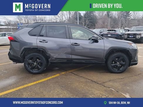 Used 2019 Toyota RAV4 XSE image 5