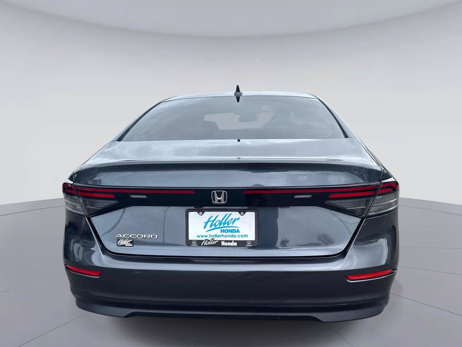 Certified 2024 Honda Accord LX image 5